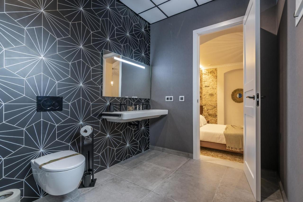 Trajano Premium Estudios By H Ayamonte Zewnętrze zdjęcie